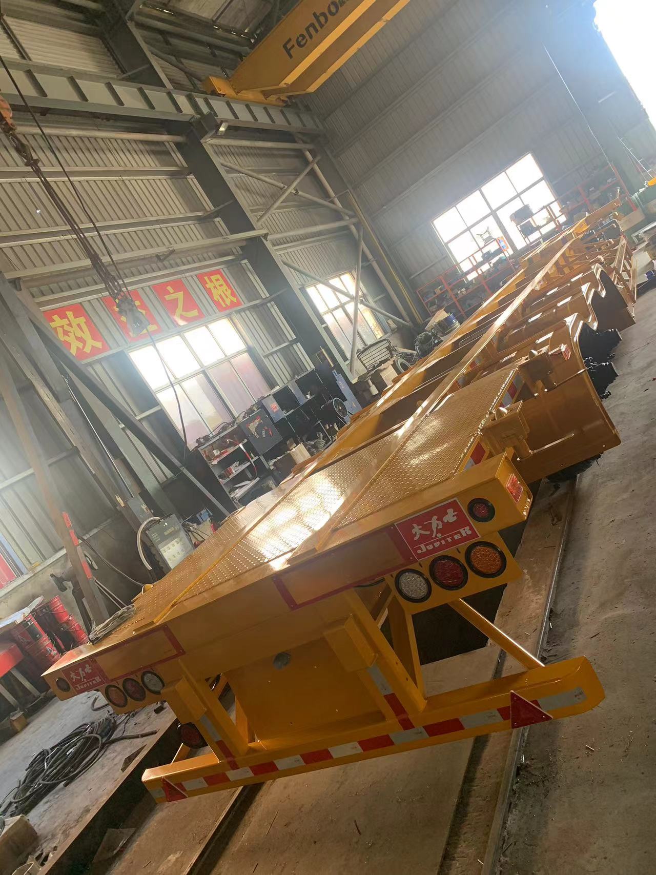Gooseneck Skeleton Semi Trailer को नयाँ मोडेल चाँडै पठाइनेछ