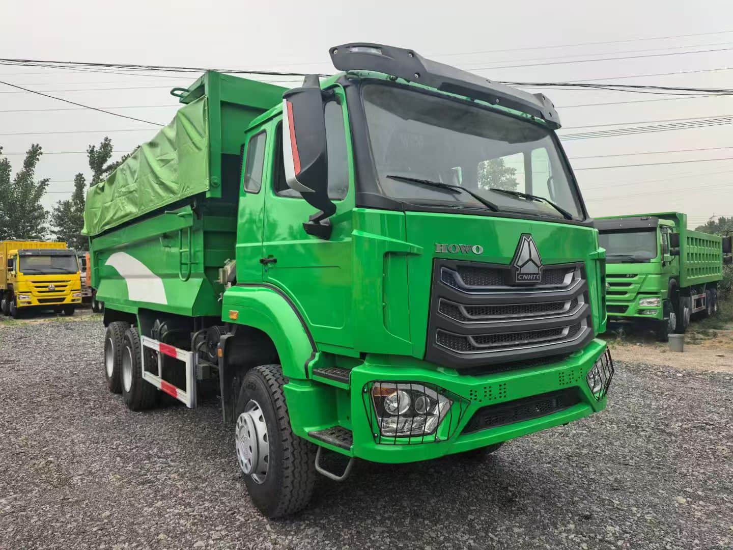 SINOTRUK HOWO डम्प ट्रकहरू